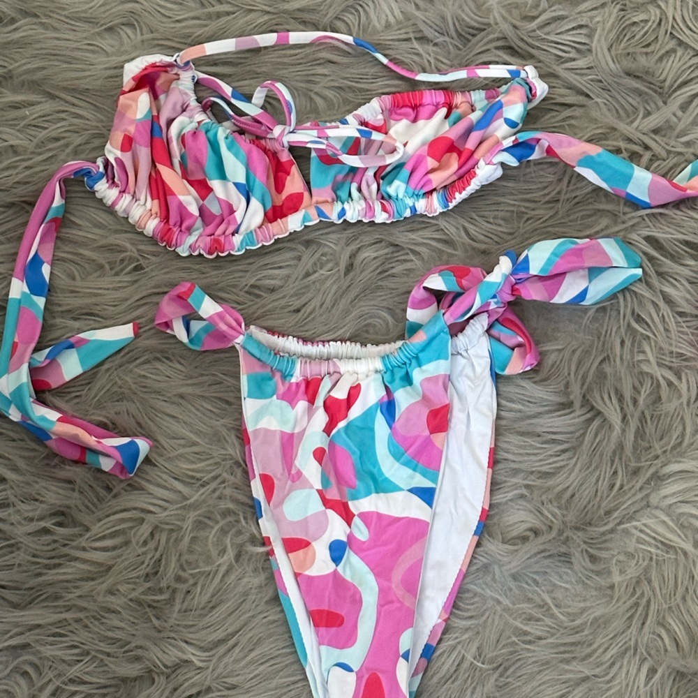 Blackbough bikini